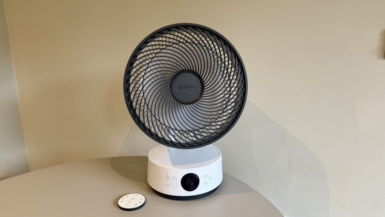 The MeacoFan Sefte Pro 10" Table Air Circulator pictured on a grey table