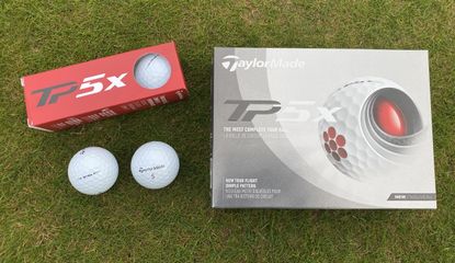 TaylorMade 2021 TP5x Golf Ball 