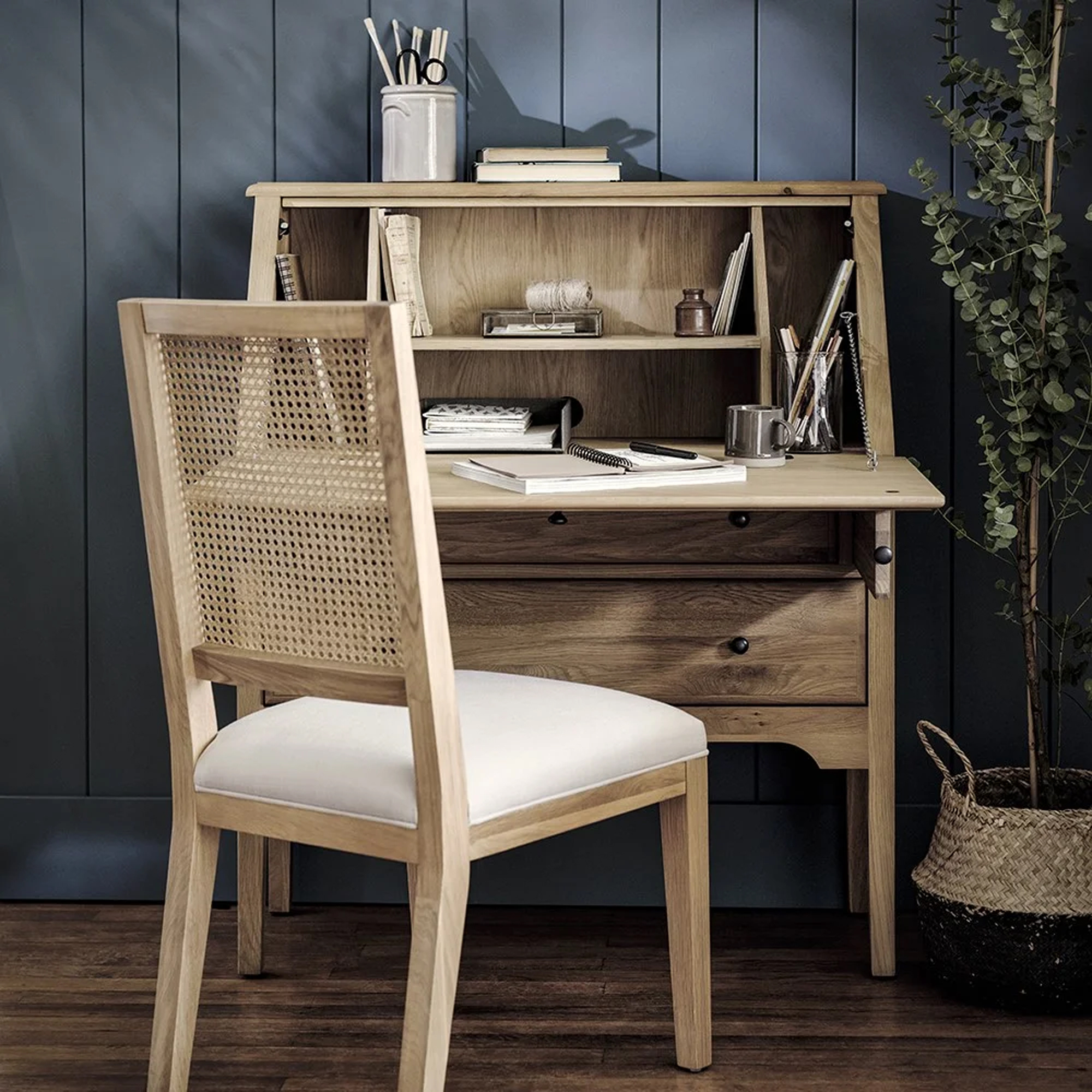 Cotswold Company Elkstone Mellow Oak Bureau