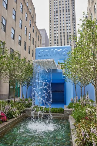 Skims New York pop up with water feature