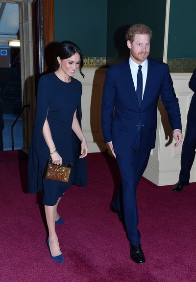 Cobalt blue, Red carpet, Carpet, Suit, Electric blue, Flooring, Formal wear, Fashion, Tuxedo, Event,
