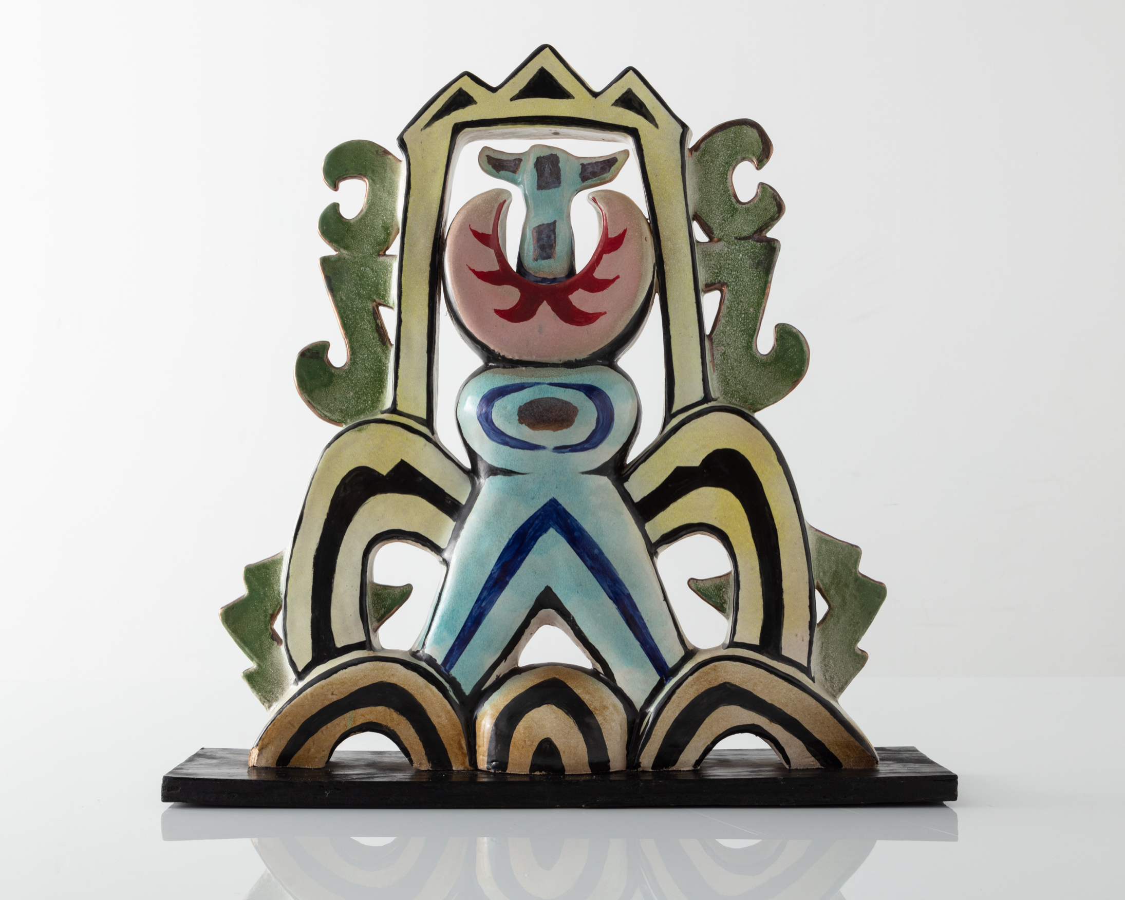 Painted ceramic sculpture by Ka Kwong Hui Objects USA 2020 at R & Company