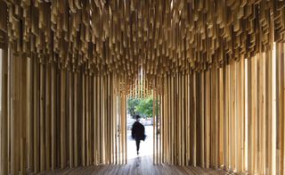 The Sclera temporary pavilion, created in collaboration with the American Hardwood Export Council, was installed in London in 2008.