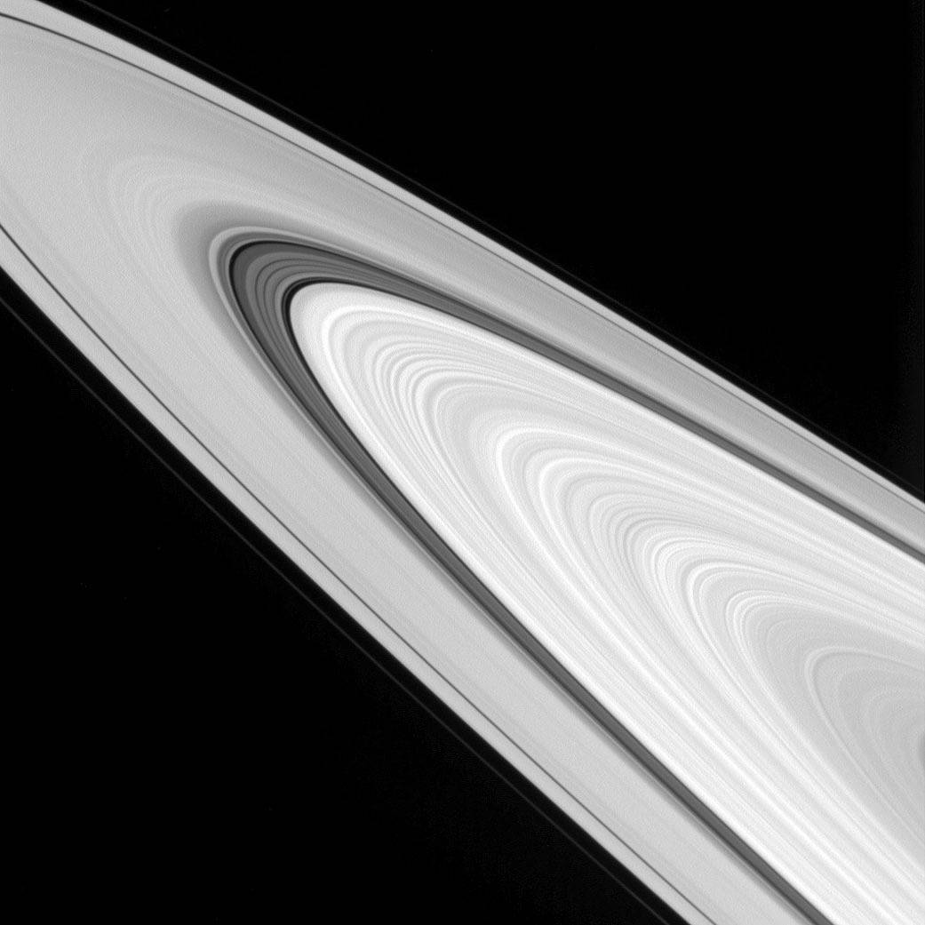 Saturn&#039;s ring details from Cassini