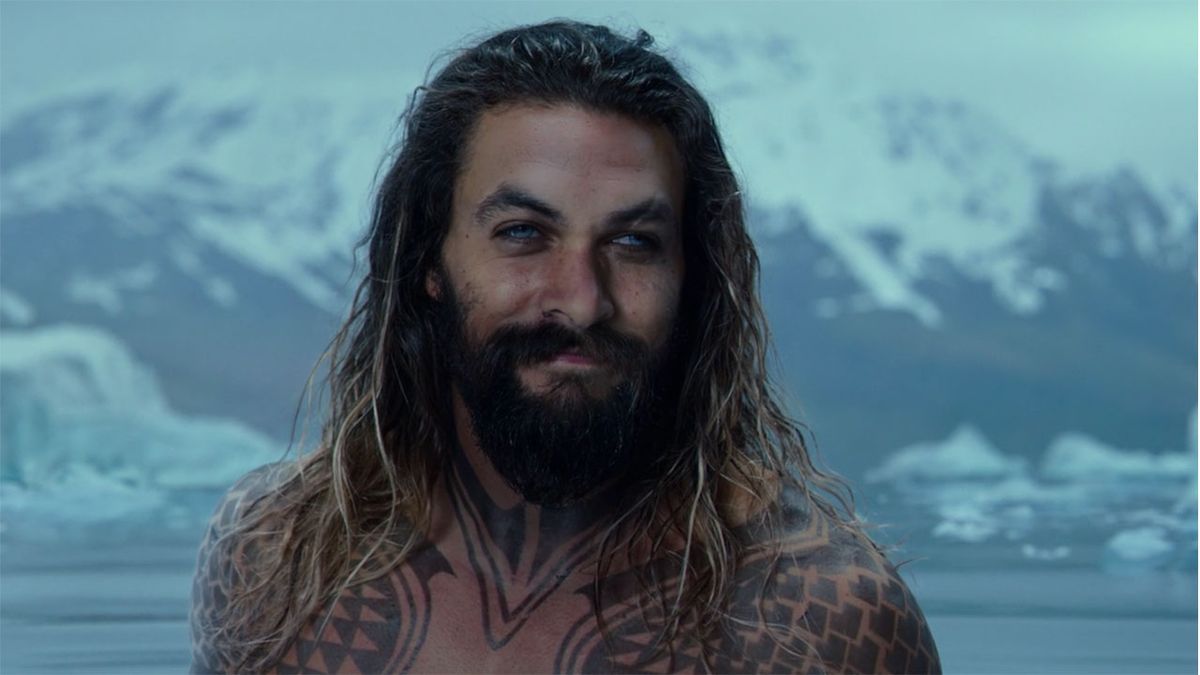 Jason Momoa shirtless in Zack Snyder&#039;s The Snyder Cut as Aquaman.