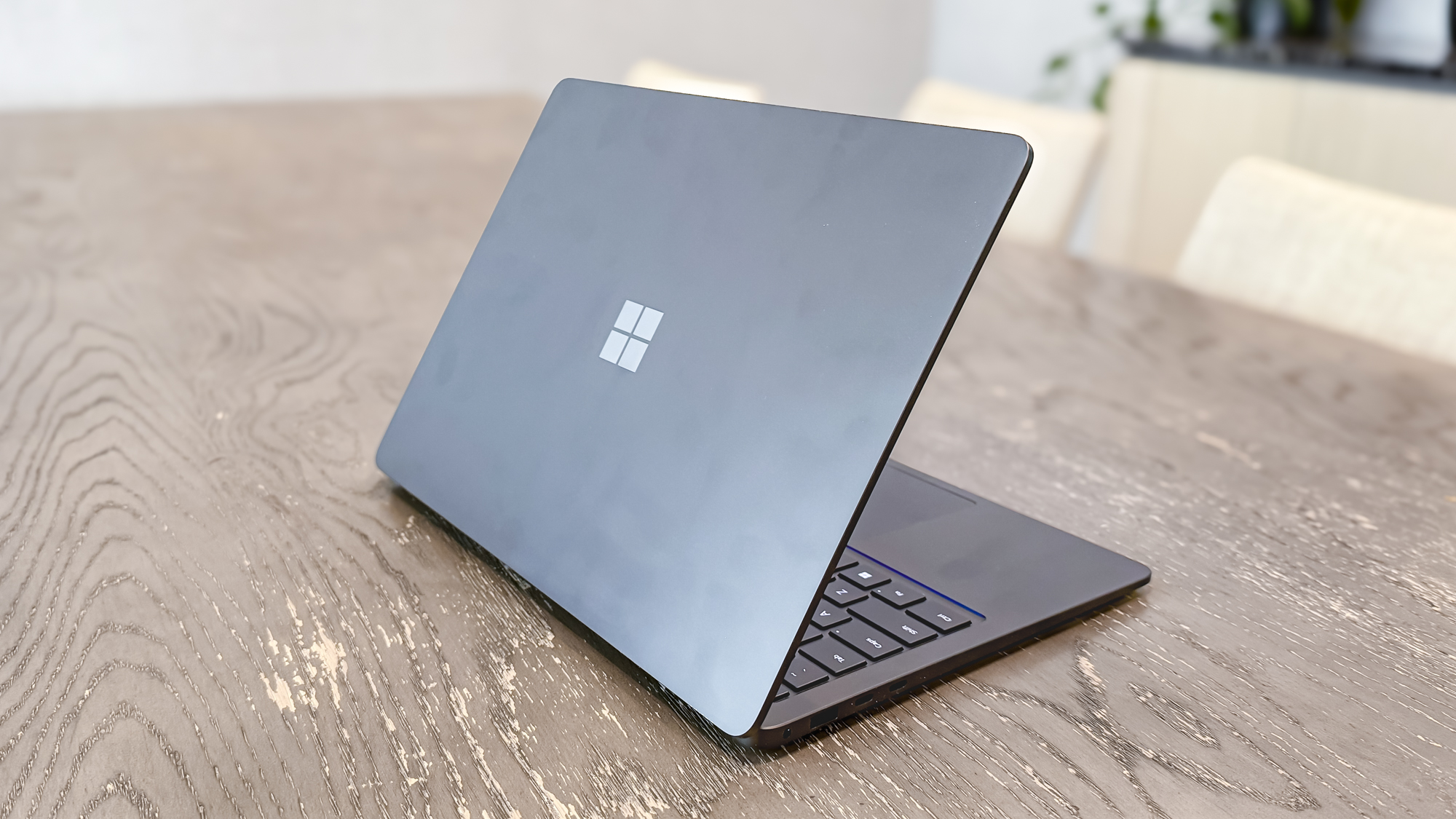 Microsoft Surface Laptop 8