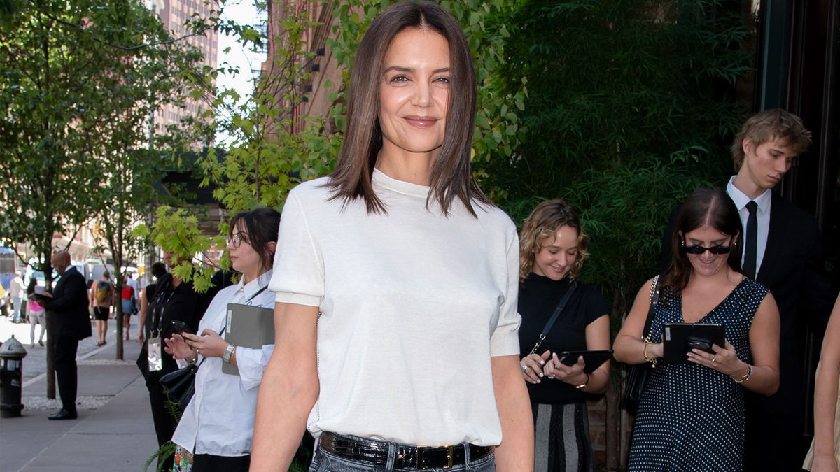 I Like Pointed-Toe Heels Too, But This French-Girl Shoe Style Looks More Expensive With Jeans