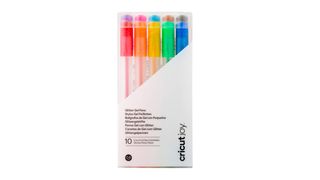 The best Cricut pens; Cricut Joy glitter pens in rainbow colours