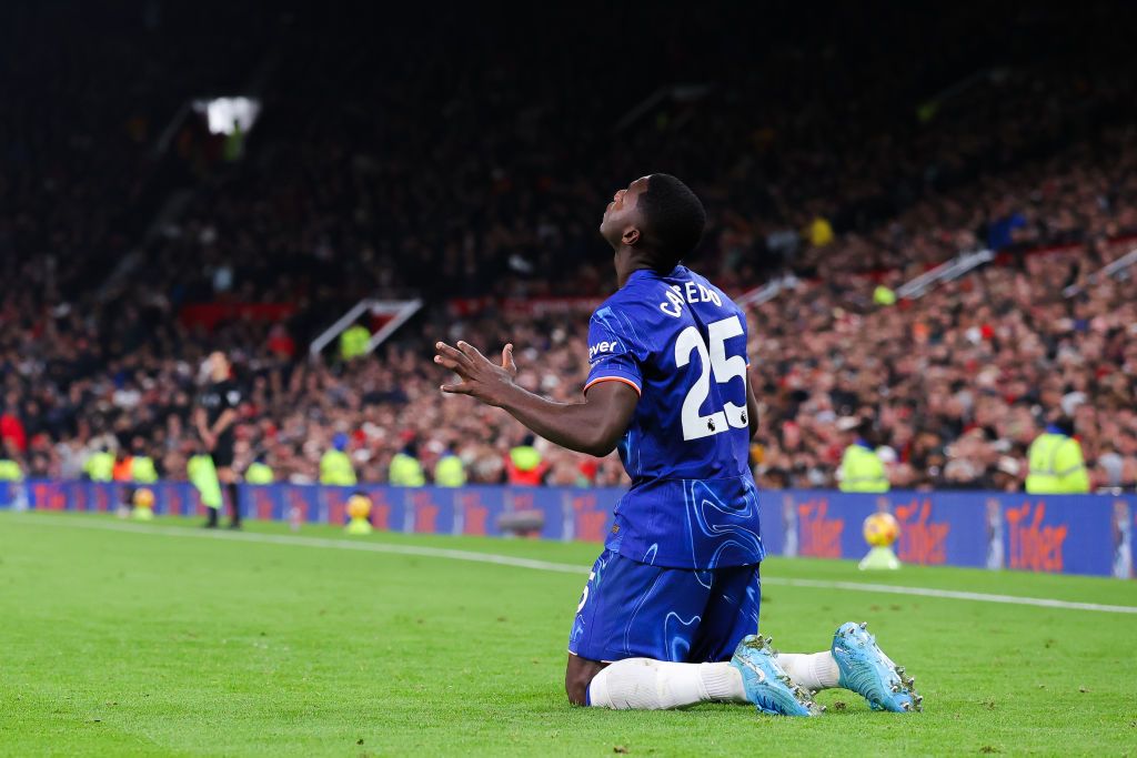 Moises Caicedo of Chelsea celebrates after scoring his side&#039;s first goal during the Premier League match between Manchester United FC and Chelsea FC at Old Trafford on November 03, 2024 in Manchester, England.