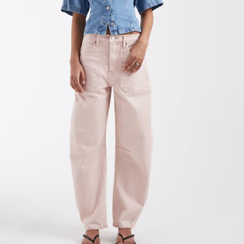 GAP, Mid Rise Barrel Jeans in Baby Pink