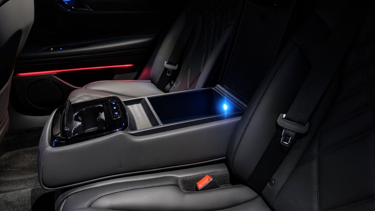 2026 Genesis G80 review.