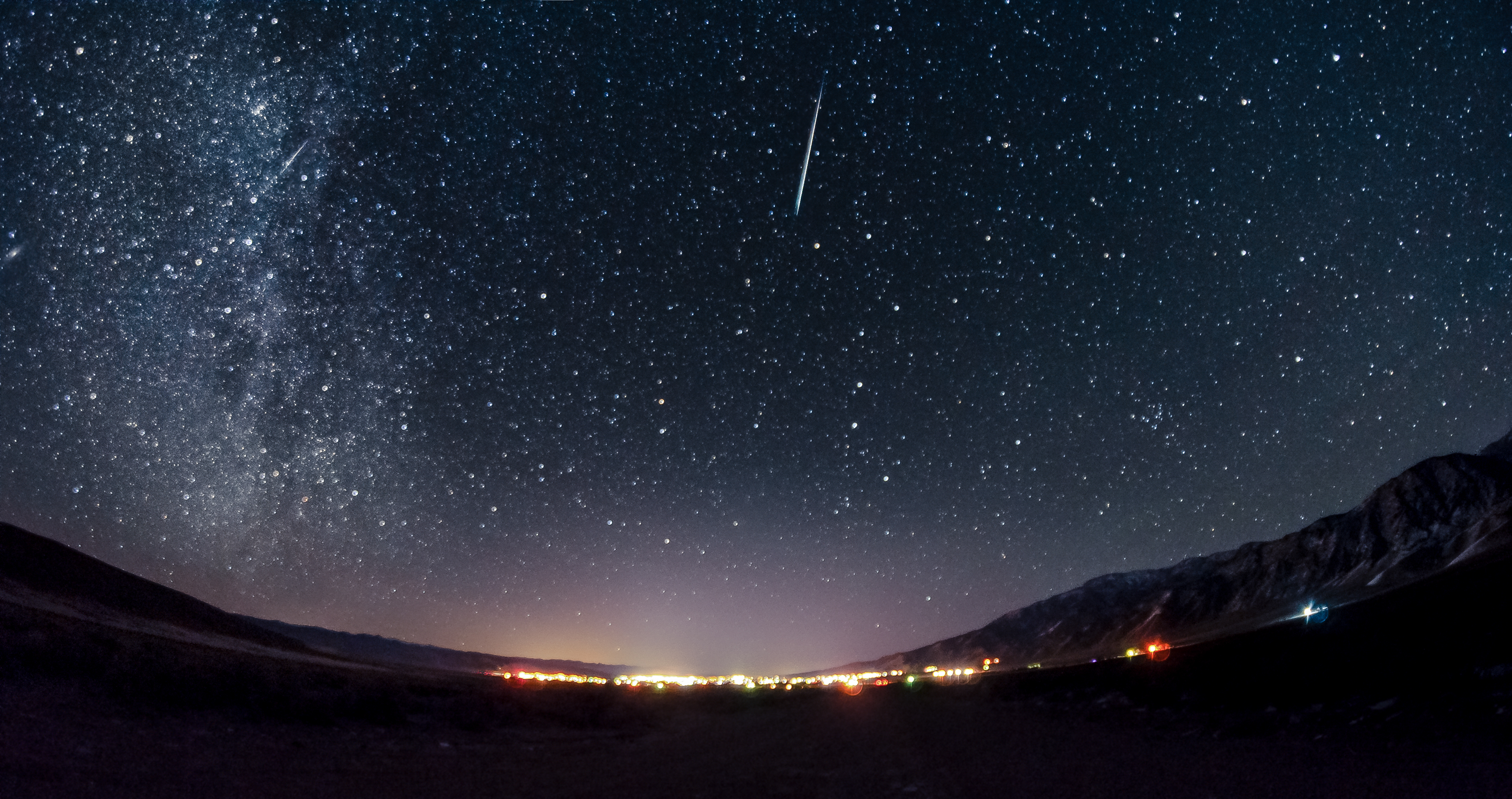 Meteor above a small town in Utah