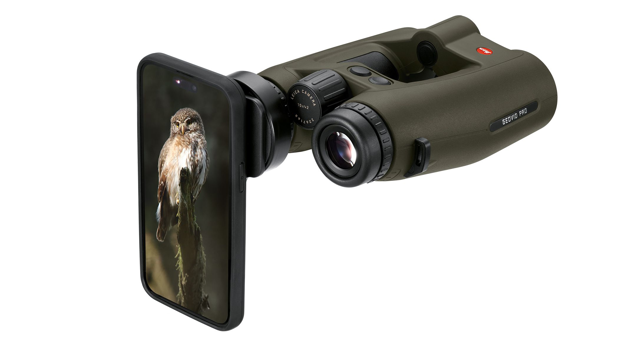 Leica Adapter Enhances Smartphone Digiscoping with Geovid Pro Binoculars