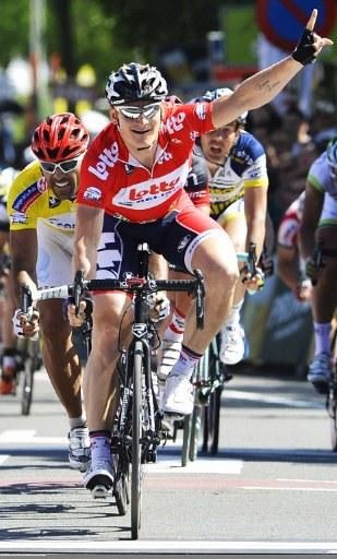 Race leader Andre Greipel (Lotto Belisol) remained perfect at the Tour of Belgium as he won his third stage in as many days.