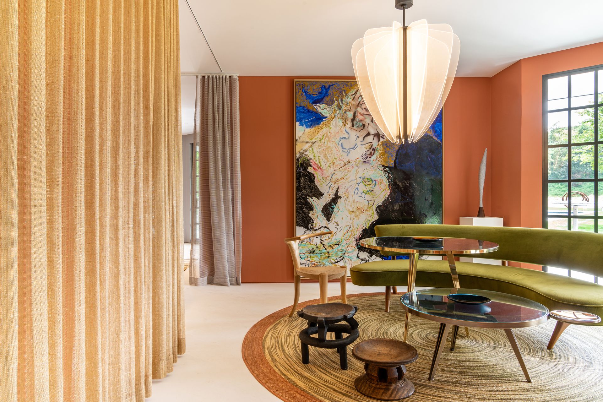 Designers explain how to divide a room with curtains Livingetc