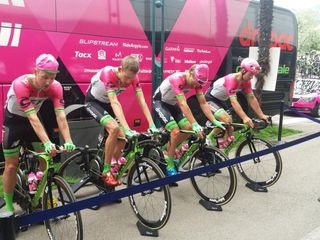 Stage 17 - Giro d'Italia: Viviani wins number four in Iseo