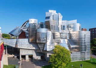 The Frank Gehry designed Weisman Art Museum on the campus of the University of Minnesota, Minneapolis, Minnesota, USA