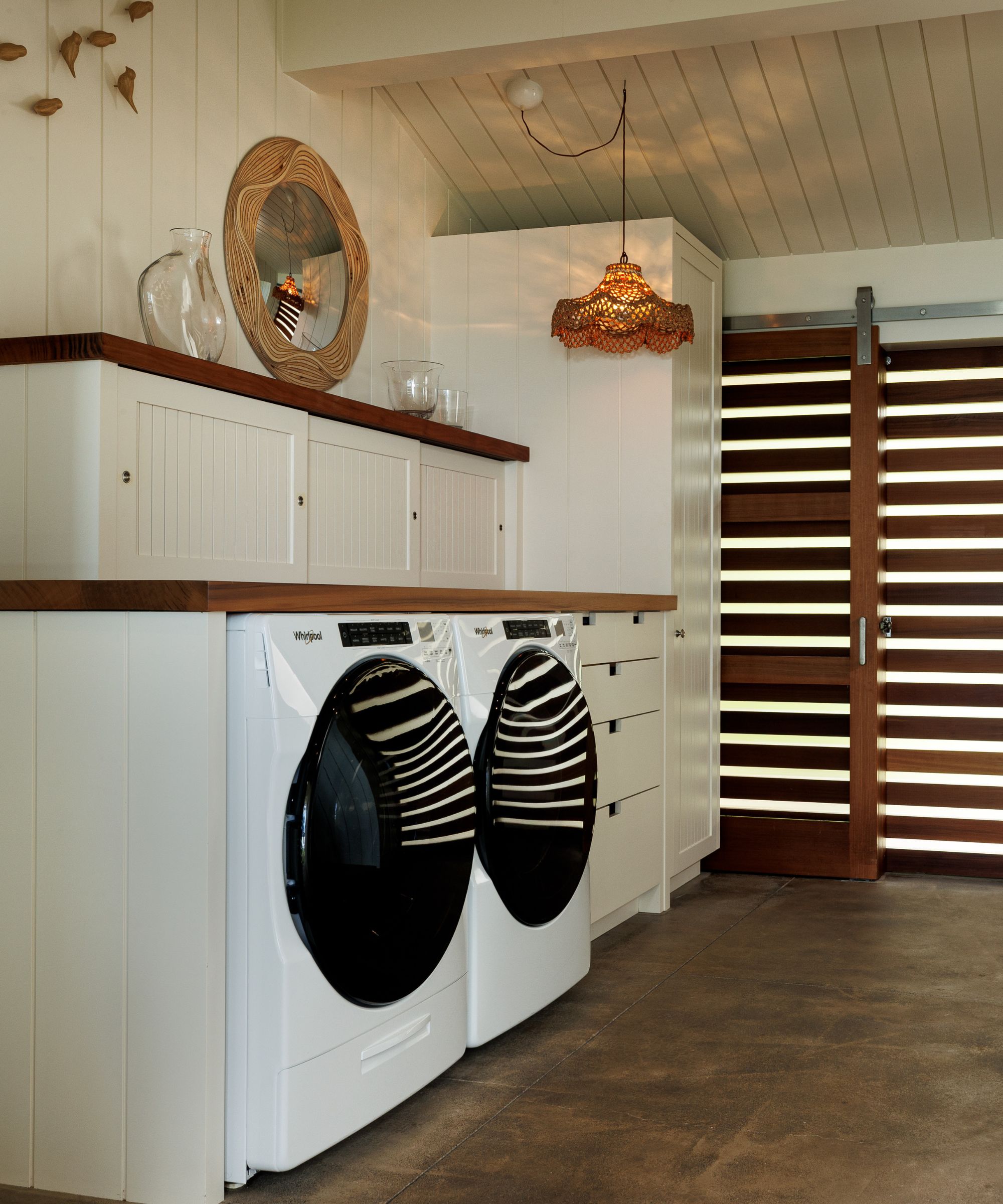 Julia Roberts' laundry room