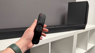 LG S70TY soundbar package