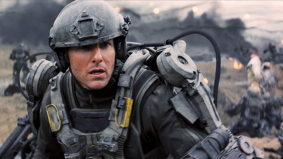 Major Cage (Tom Cruise) in his exosuit in Doug Liman&#039;s &quot;Edge of Tomorrow.&quot;