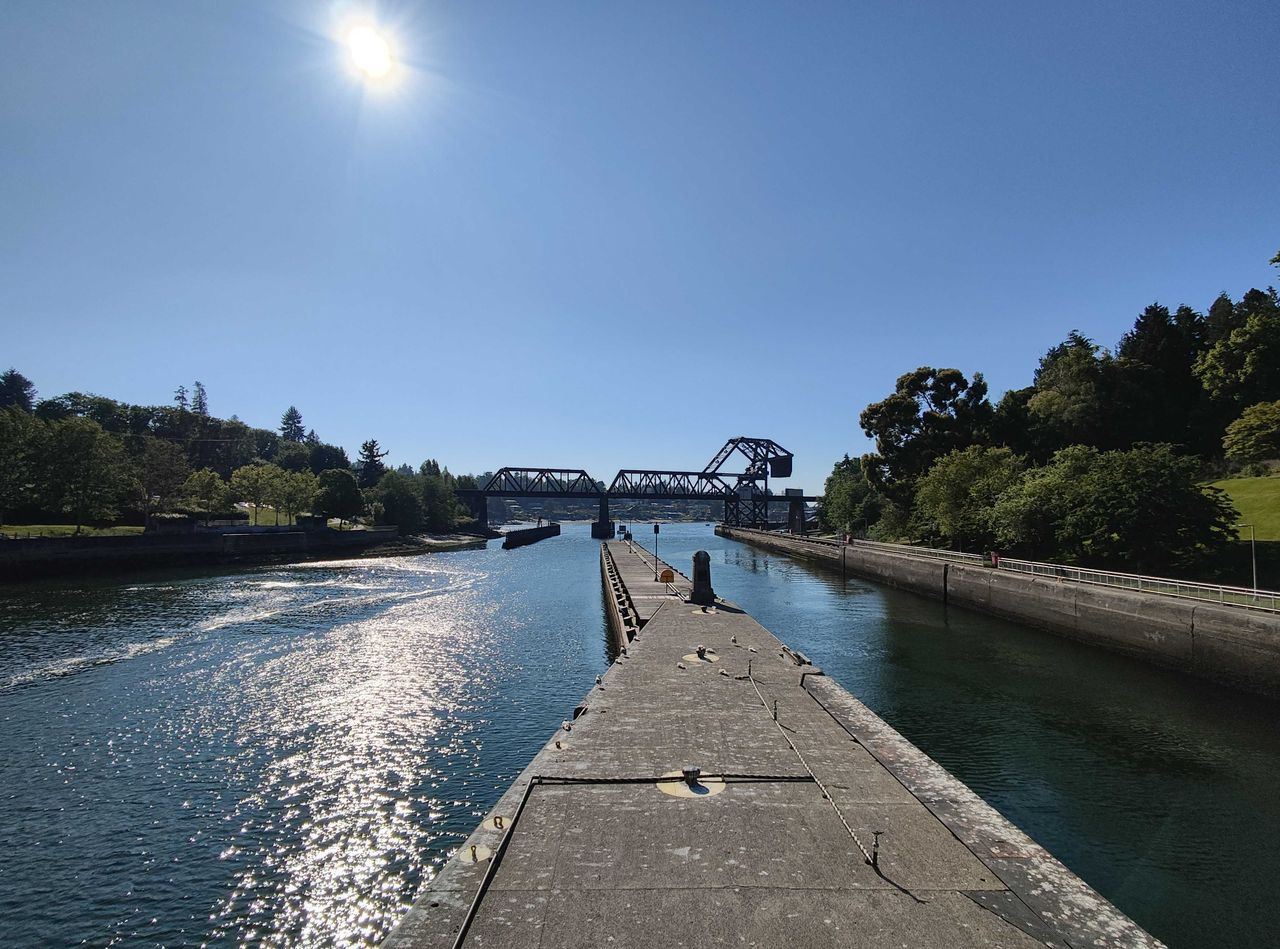 Train bridge