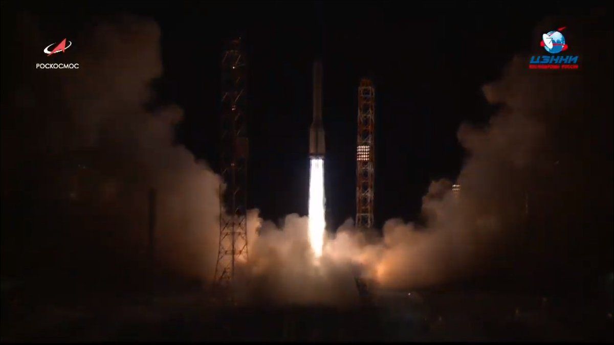 A Russian Proton-M rocket carrying the Yamal-601 communications satellite launches into orbit from Baikonur Cosmodrome, Kazakhstan on May 30, 2019.