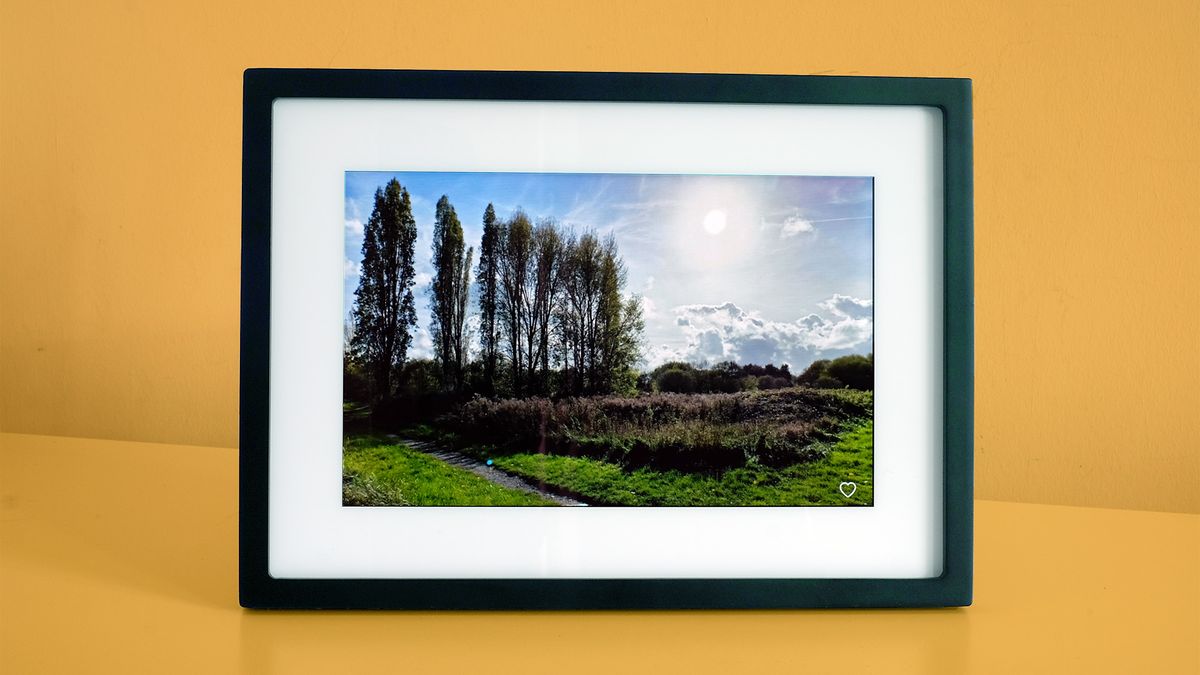 The best digital photo frame 2024 for any budget TechRadar