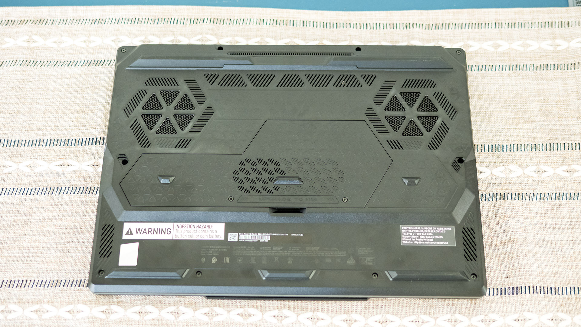 MSI Raider 16 Max HX