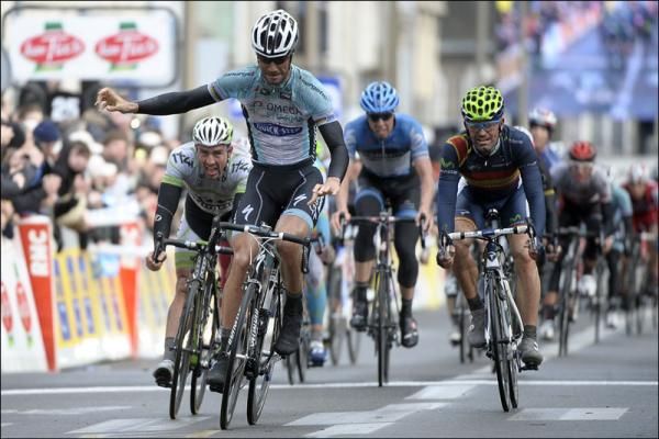 Tom Boonen (Omega Pharma-QuickStep) wins stage 2 at Paris-Nice