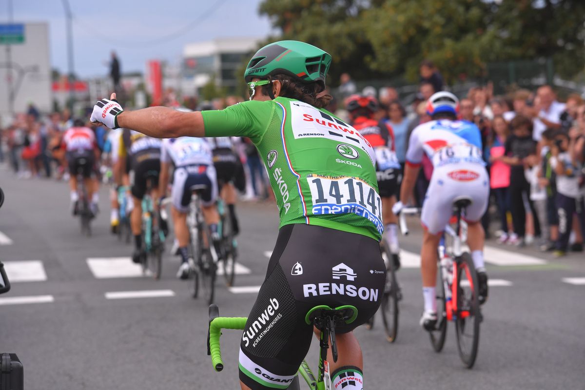 Michael Matthews (Team Sunweb) waves to the crowd during stage 21