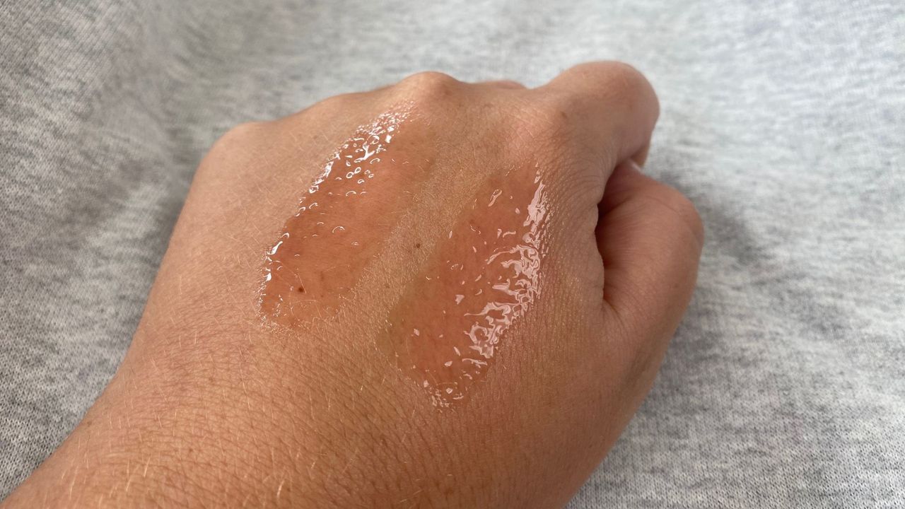swatches of vieve and dior lip oils