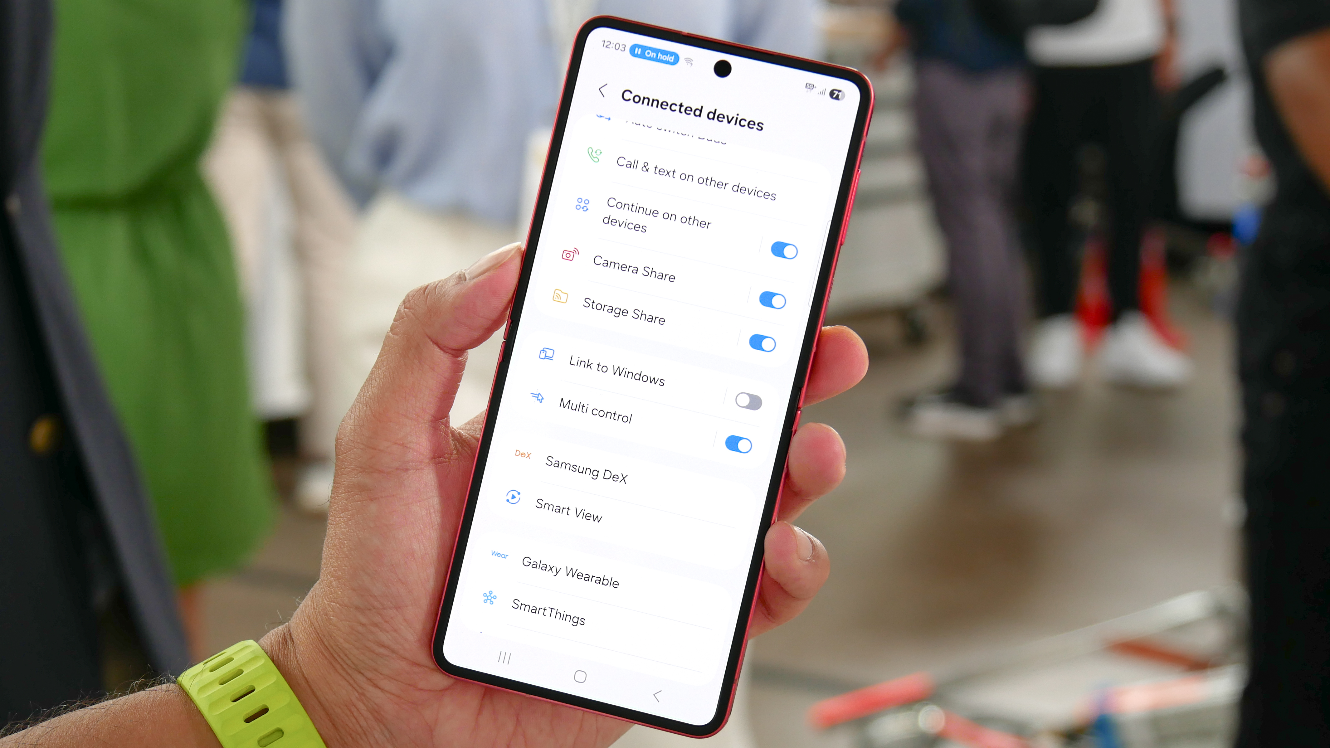 Samsung Galaxy Z Flip 7 showing settings for Samsung DeX.