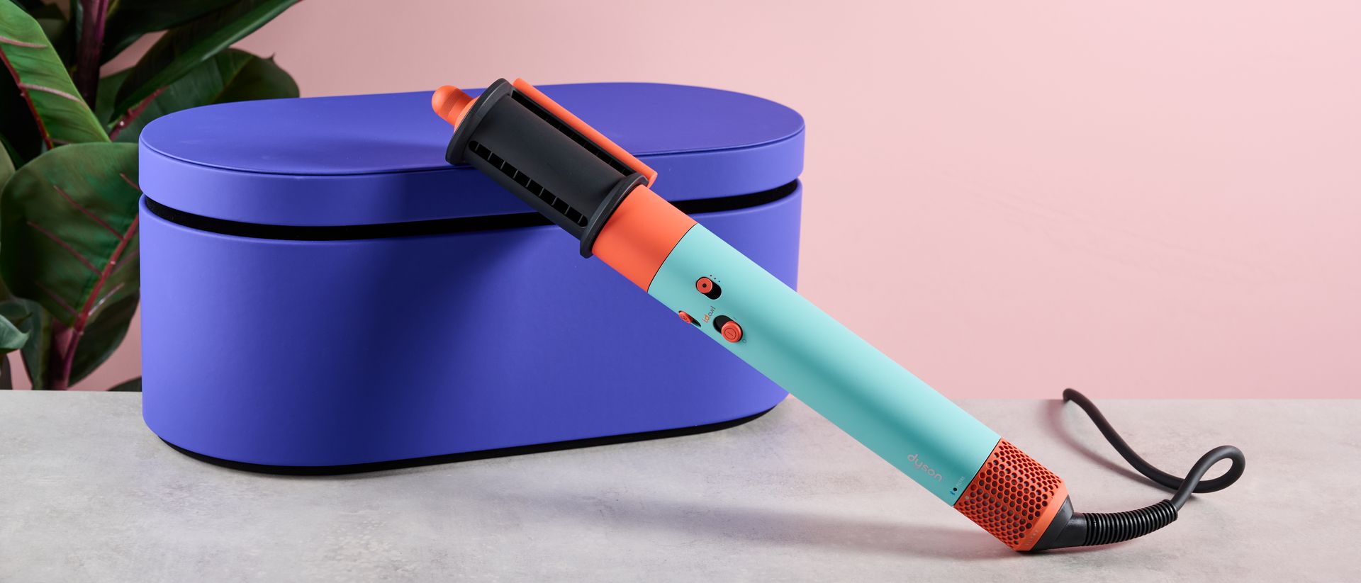 Dyson Airwrap i.d. with Dryer+Flyaway smoother attached