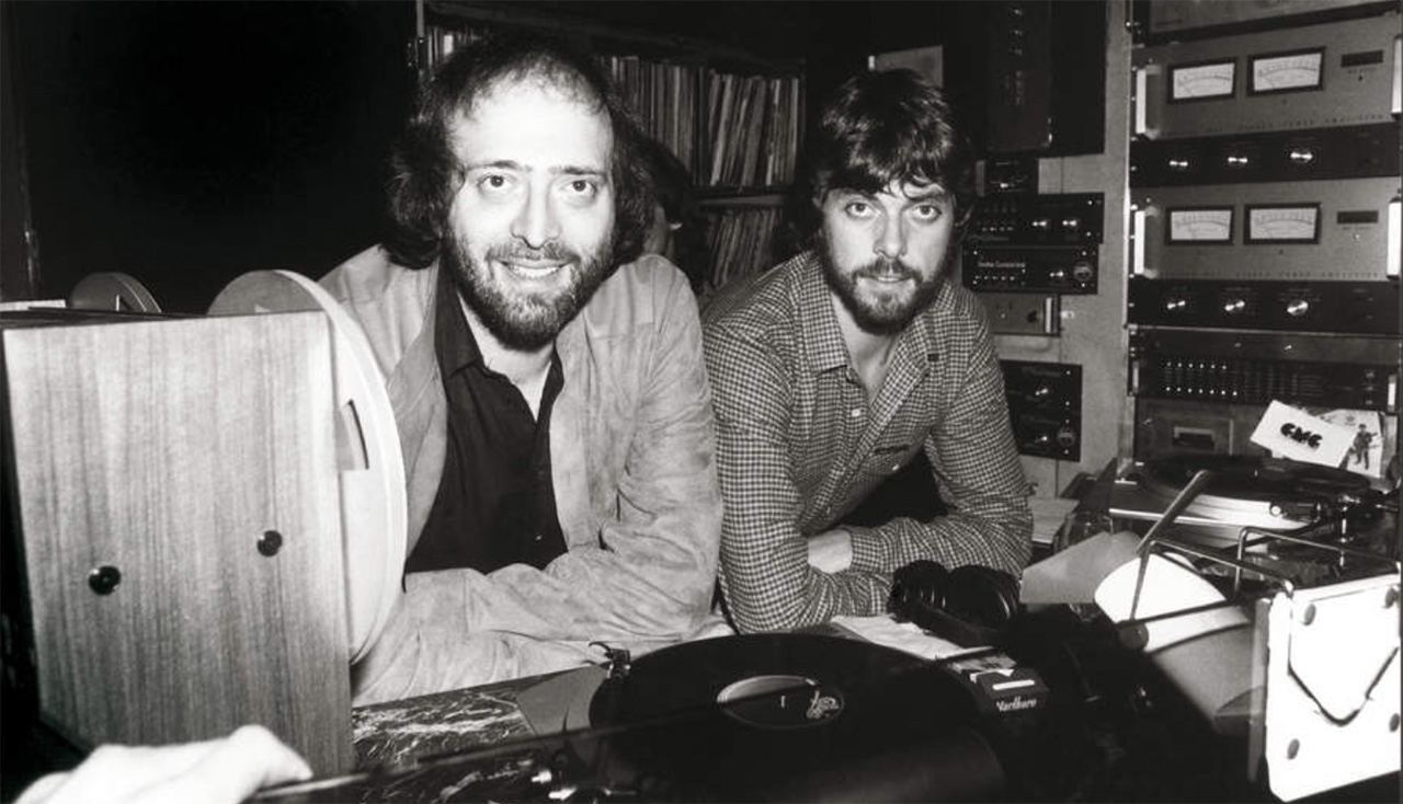 Eric Woolfson with Alan Parsons in the studio