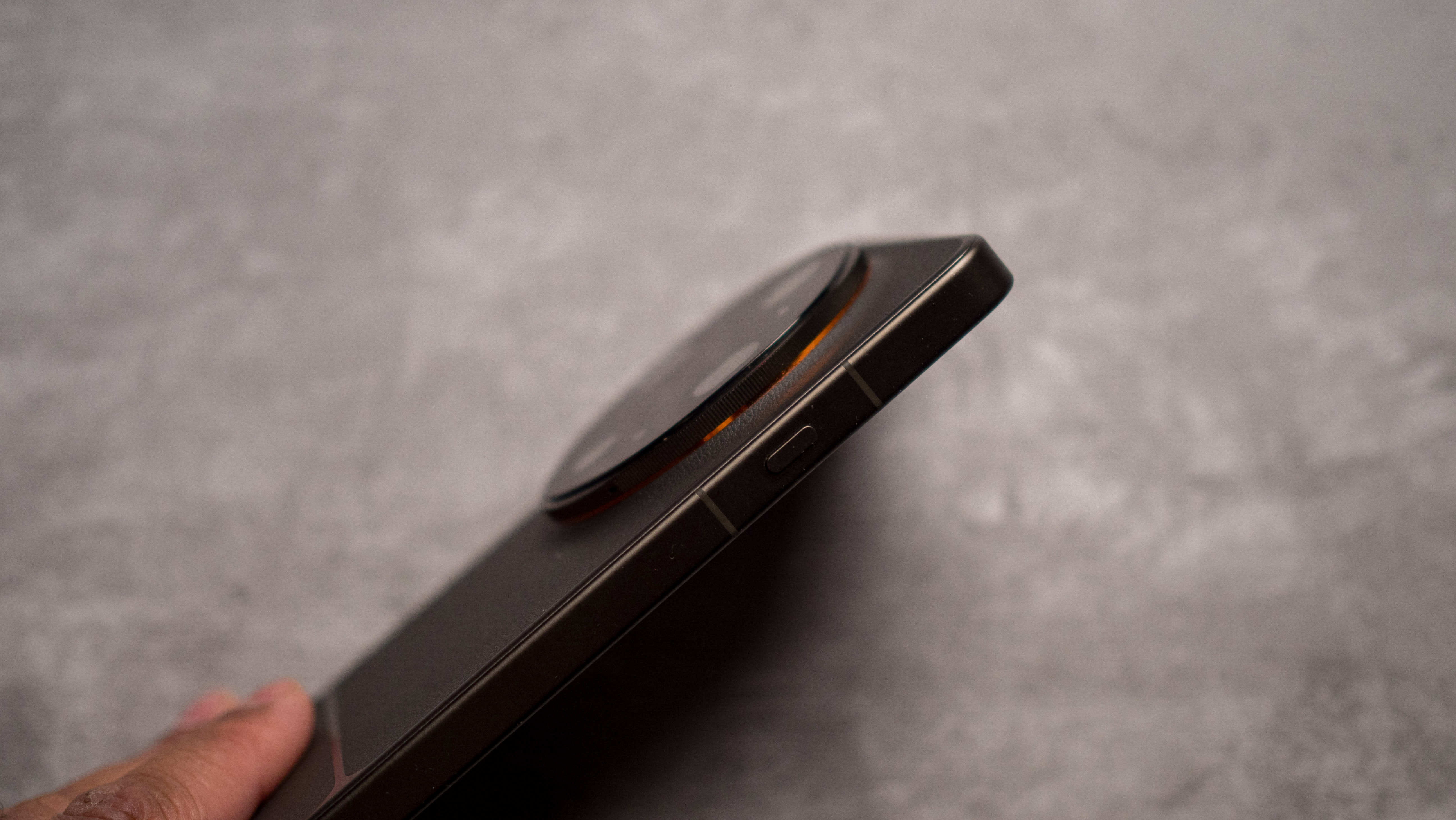 OPPO Find X9 Ultra hands-on testing