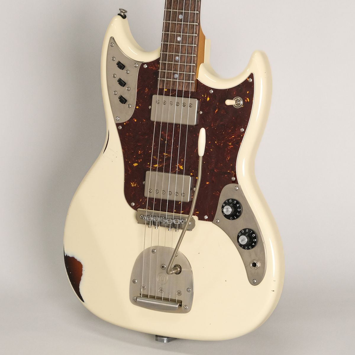A photo of a Frank Brothers Sonar electric guitar