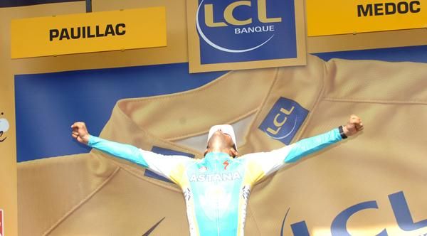 Alberto Contador (Astana) shows just what the Tour means to him