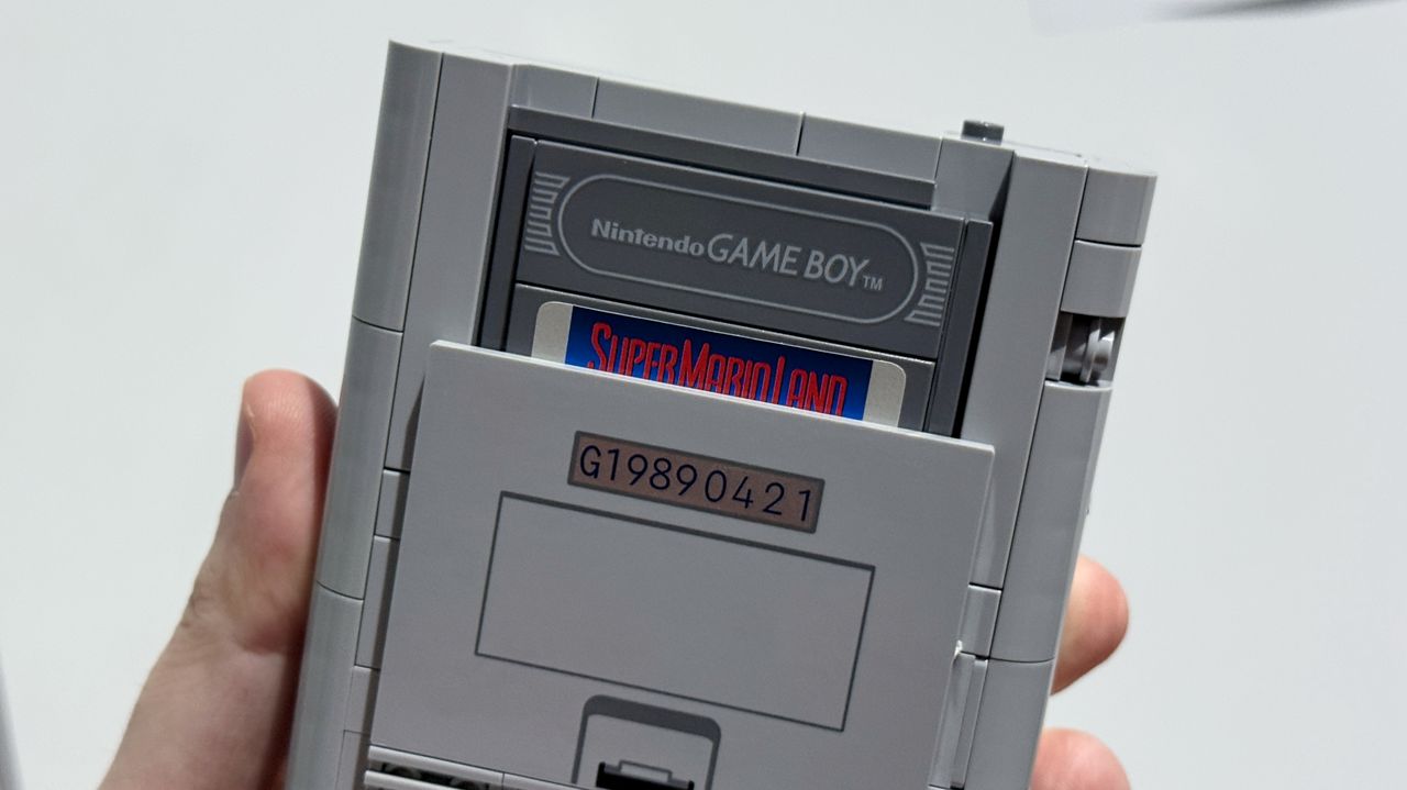 LEGO Nintendo Game Boy set