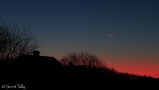 Scott Tully captured this sunrise shot of the crescent moon and Venus over rural Connecticut on Jan. 10, 2012.
