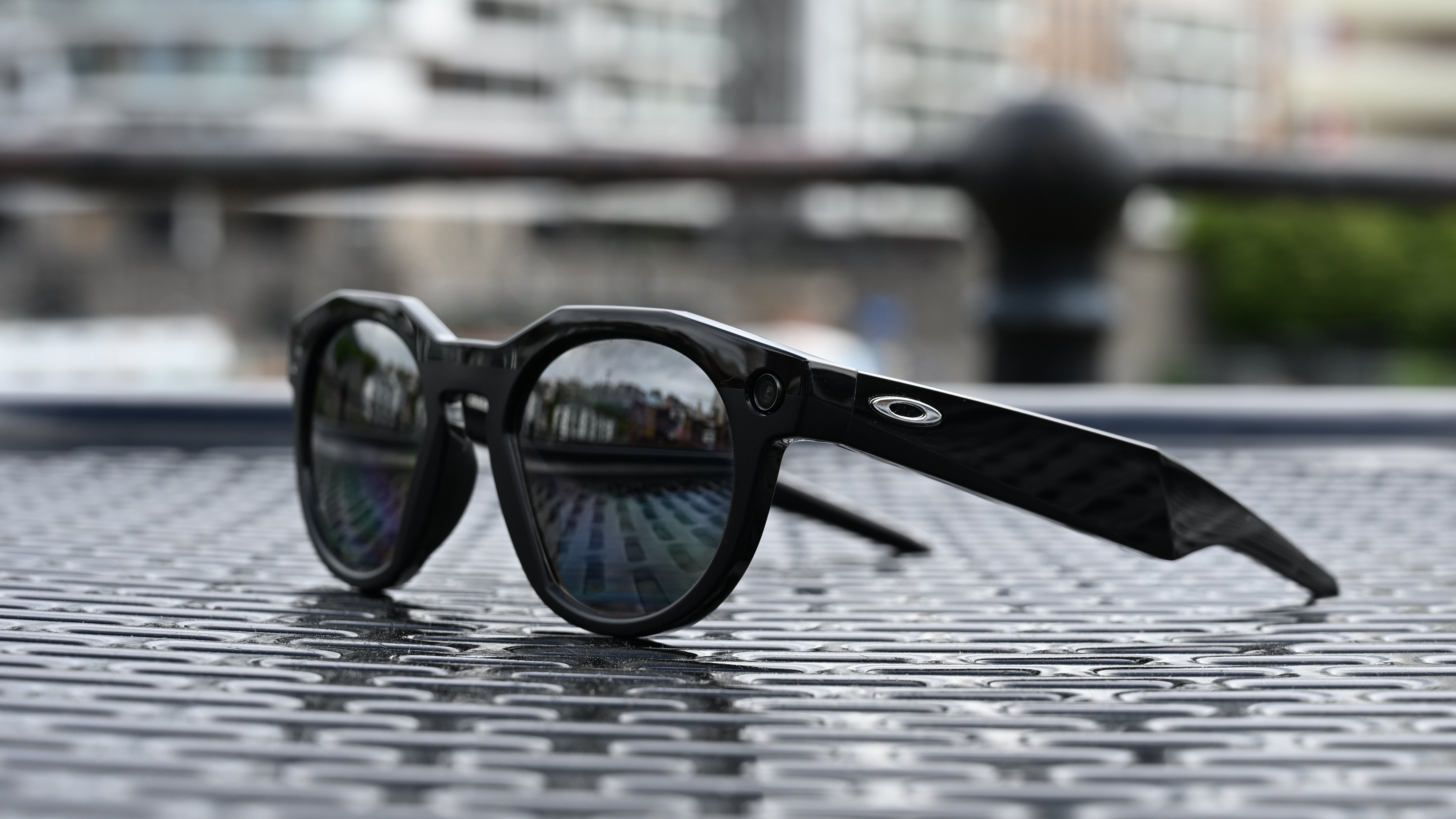 Oakley Meta HSTN product image