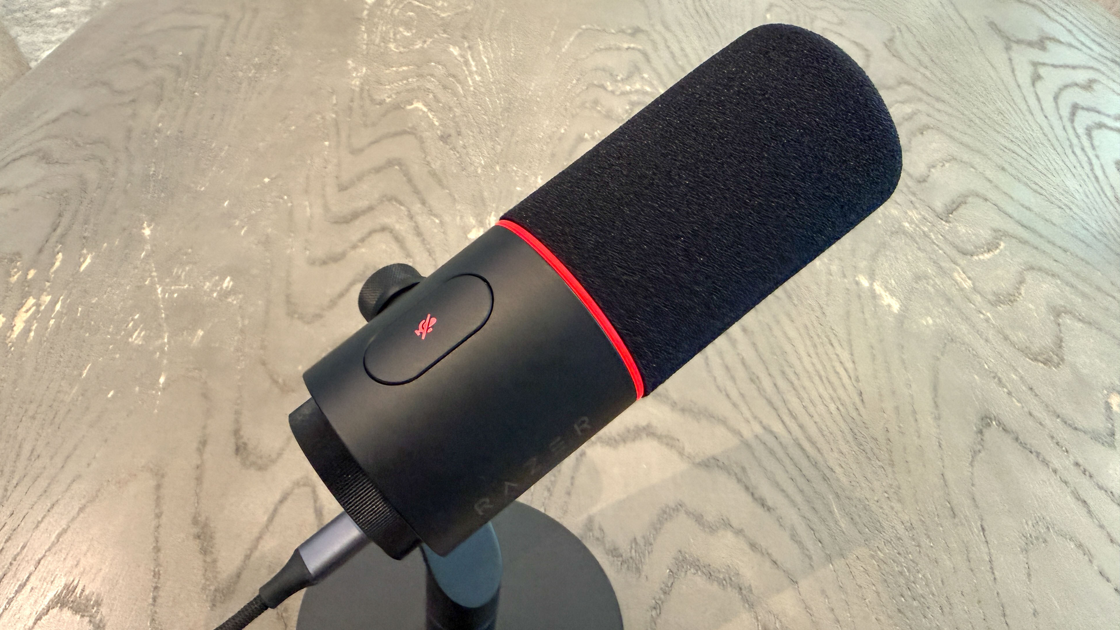 Razer Seiren V3 Pro