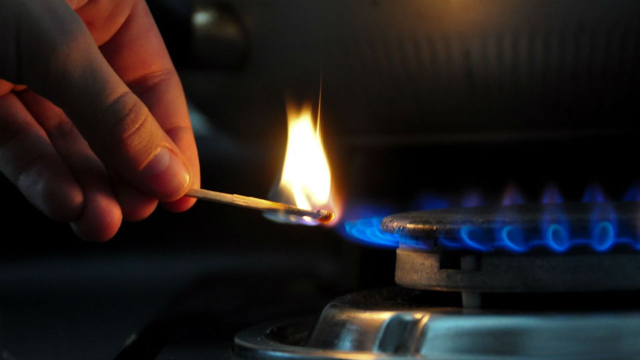 Lighting a gas ring on a hob