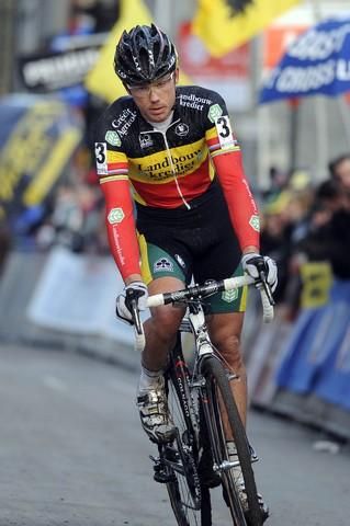 Belgian champion Sven Nys (Landbouwkrediet-Colnago) claimed third.