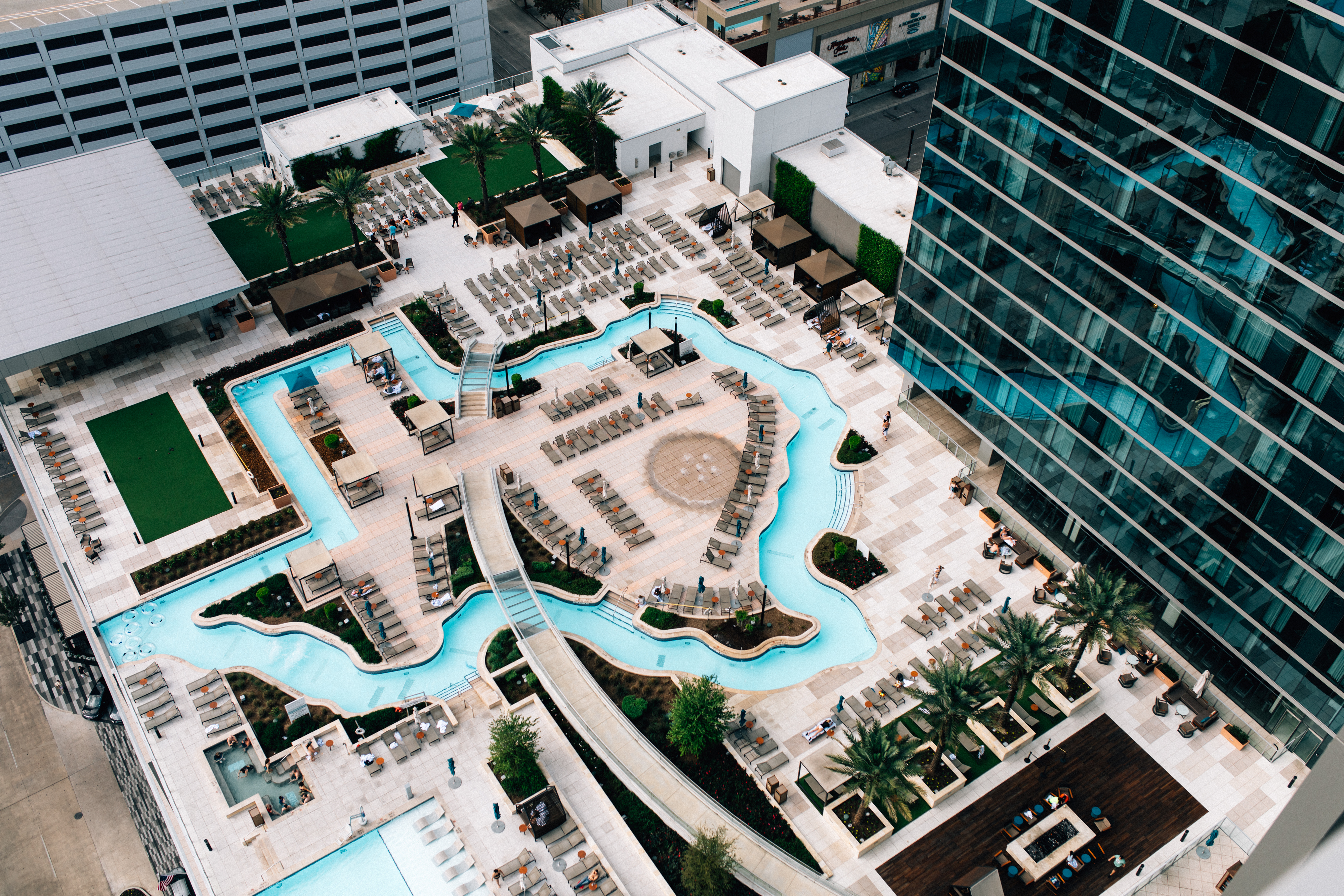 The Texas-shaped lazy river at the Marriott Marquis Houston