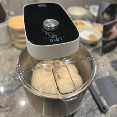 Trying out the Ooni Spiral Pro mixer in person 