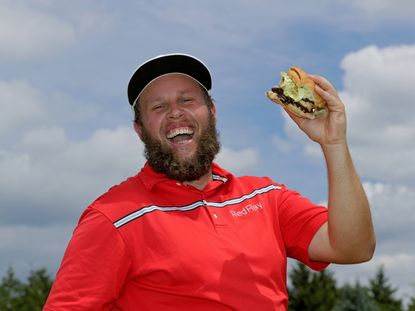 Eat Before playing Golf