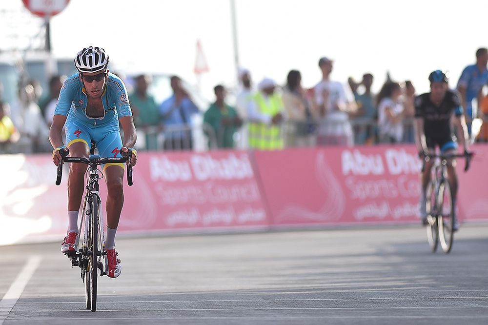 Vincenzo Nibali finishes stage 3