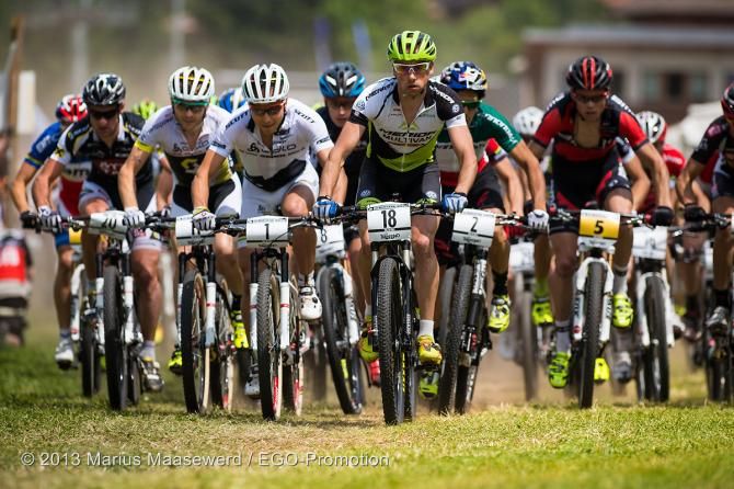 Rudi van Houts (Mutlivan Merida) leads