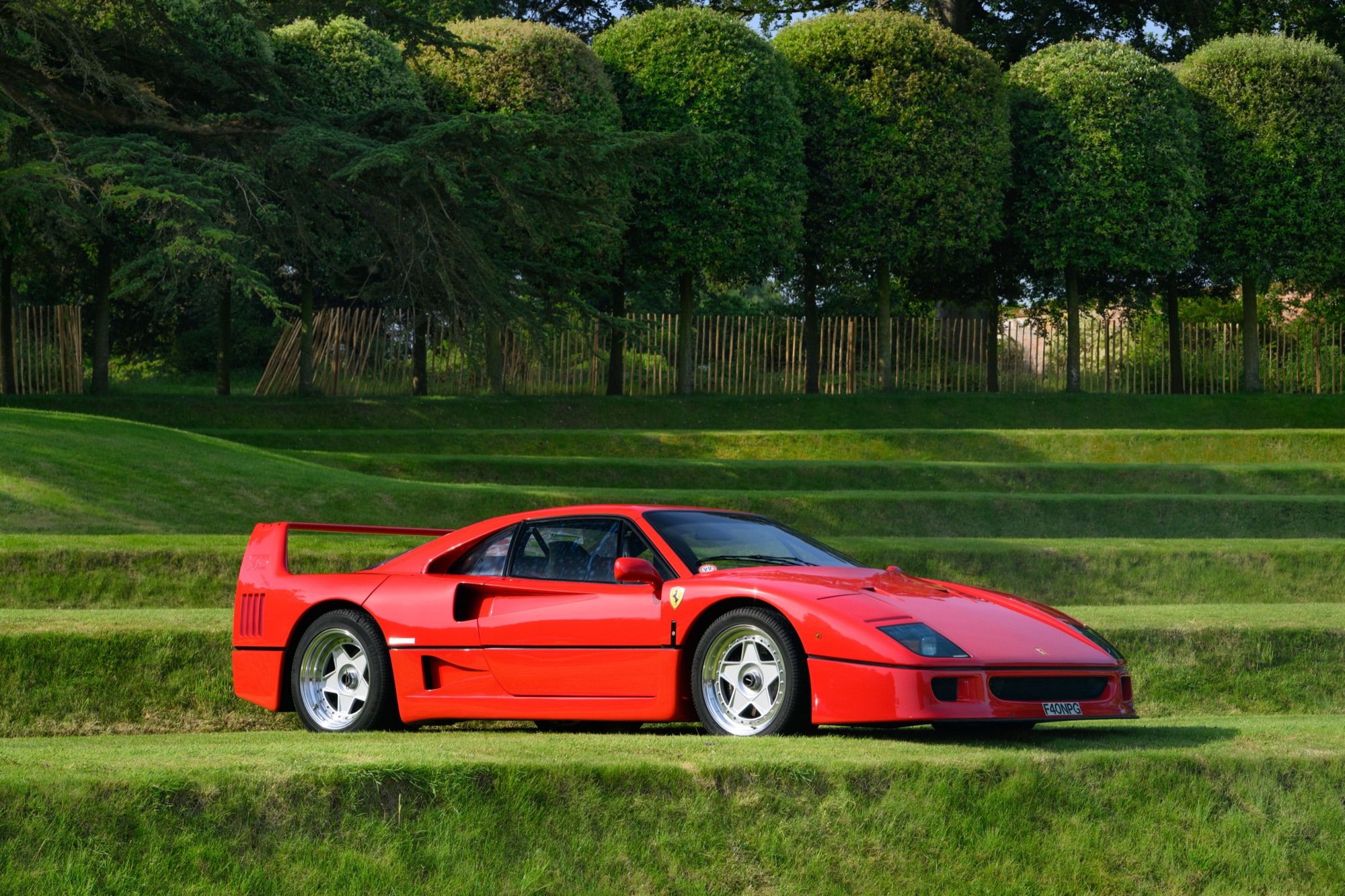 A ref Ferrari F40