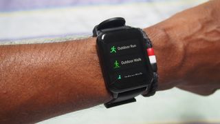 Workout modes on Realme Watch 2, including outdoor run and outdoor walk